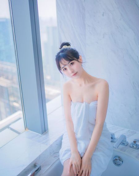 色欲久久久天天天综合精品牛牛_暖暖免费观看视频