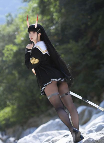 女教师好紧好爽公交车上_DVD高清在线