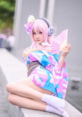 日本综艺节目扒胸吃奶头_高清手机免费观看完整